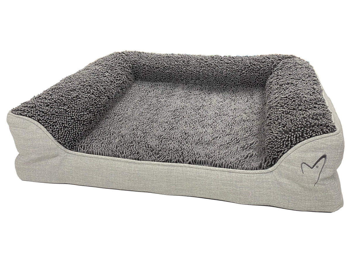 Celova Noodle Dog Bed